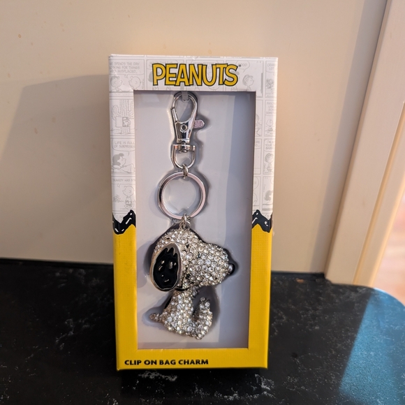 Peanuts Snoopy Silver and Black Rhinestone Bag Charm Beautiful Heavy Quality - Picture 3 of 5
